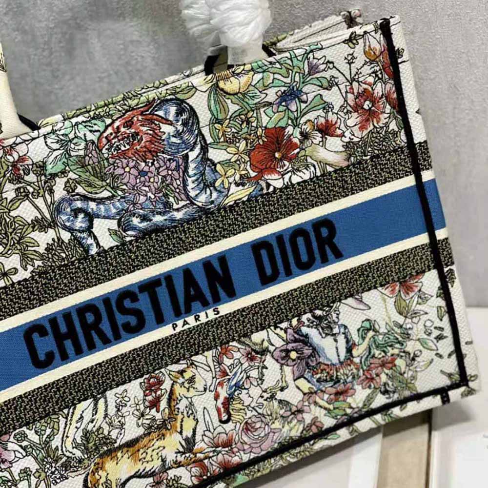 Dior Women Medium Dior Book Tote Latte D-Constellation Embroidery - image 8