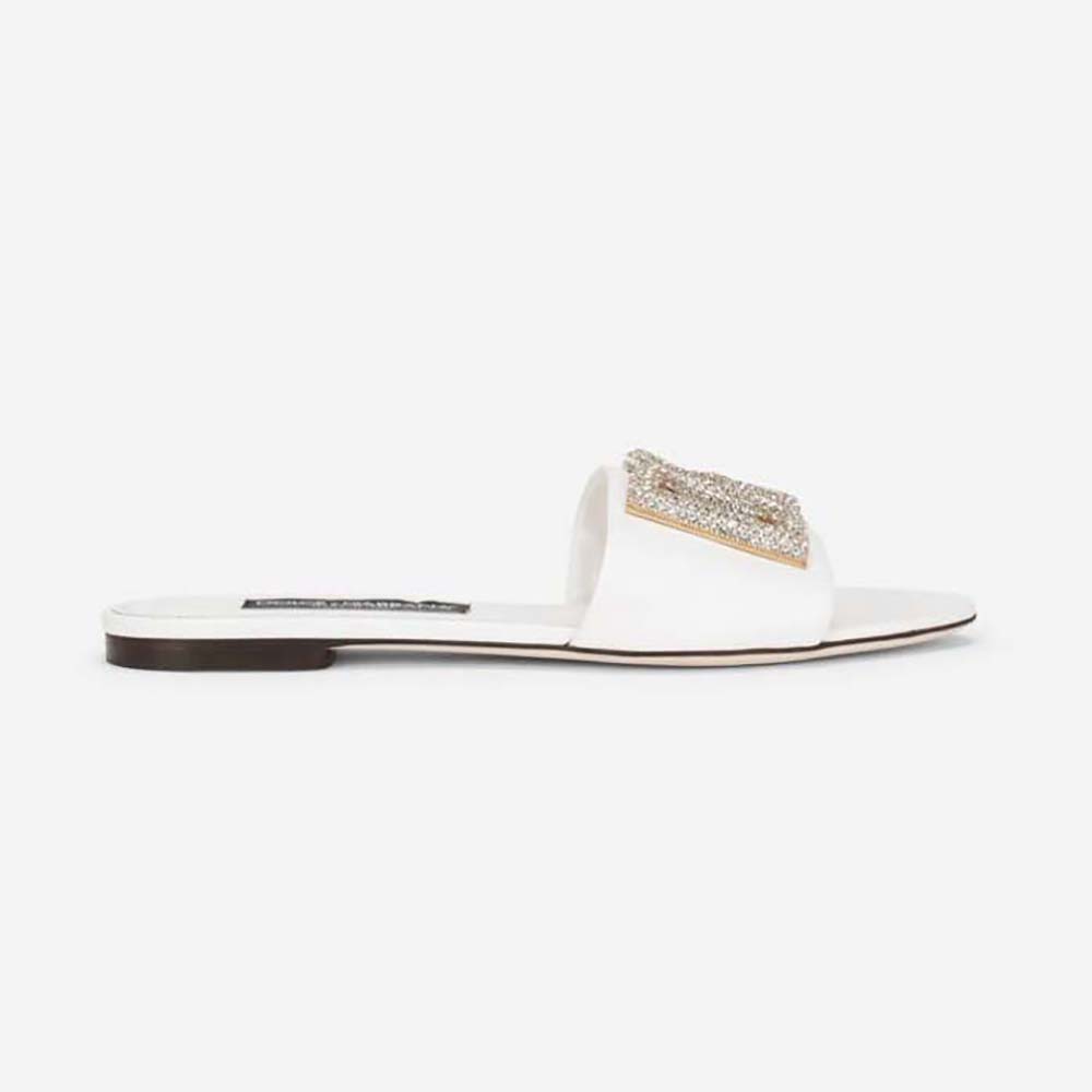 Side view of Dolce Gabbana D&G Women Calfskin Slides with DG Logo-White