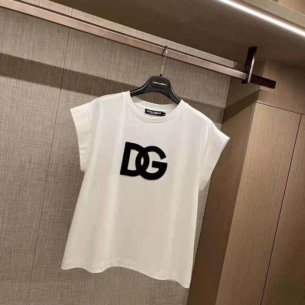 Dolce Gabbana D&G Women Lnterlock T-shirt with Satin DG Patch - image 4