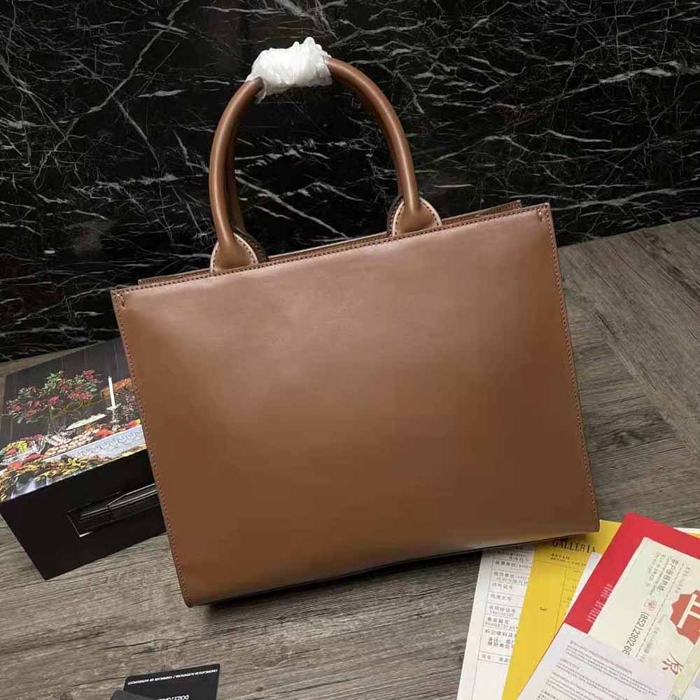 Side angle showing zip closure and compact silhouette of DG Daily Shopper