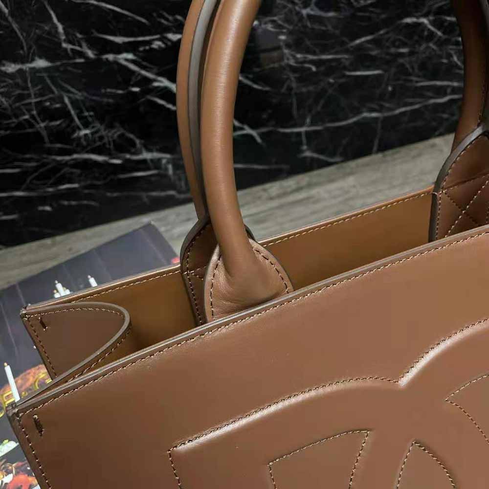 Dolce Gabbana D&G Women Small Calfskin DG Daily Shopper-Brown - image 8