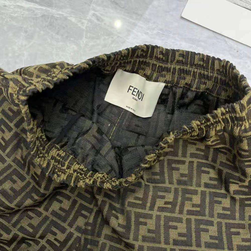 Fendi Women Brown Canvas Shorts with an Elasticated Waist and Side Slits in the Hem - image 7