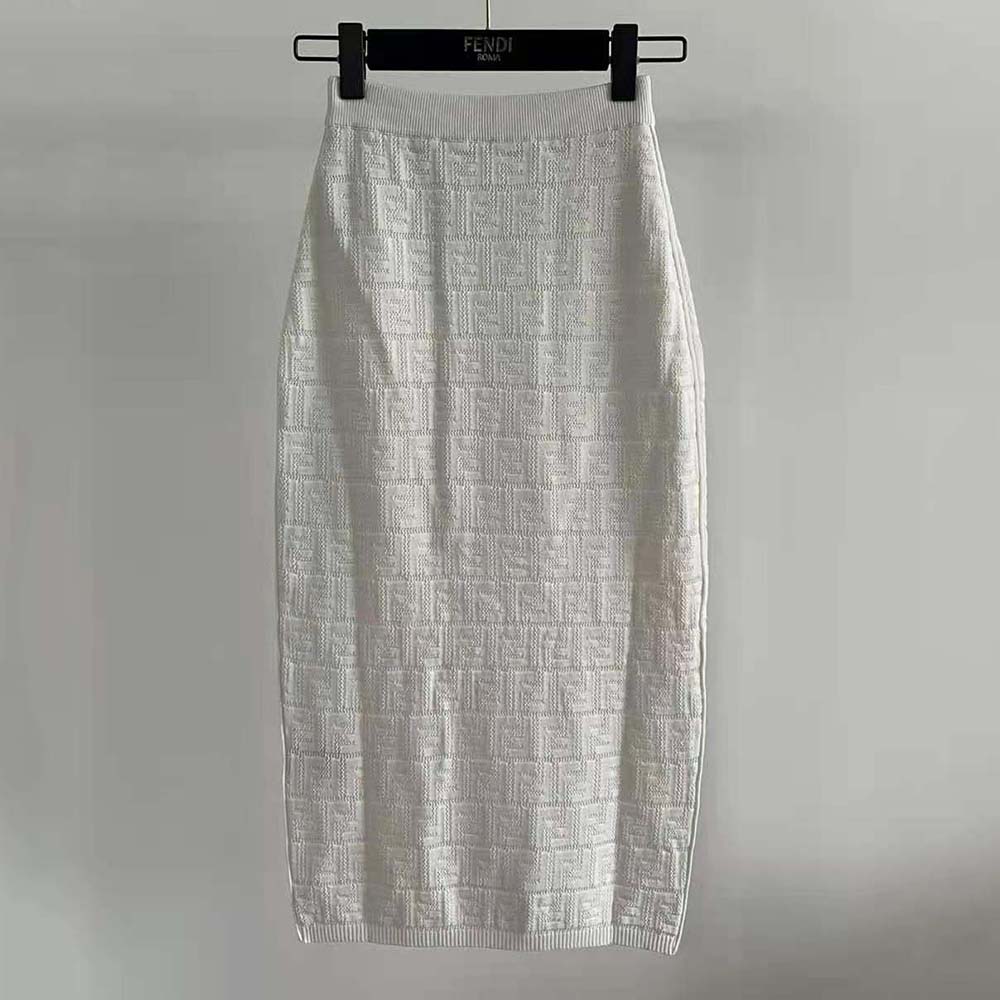 Side angle showing silhouette of Fendi Women White Viscose Suit ensemble