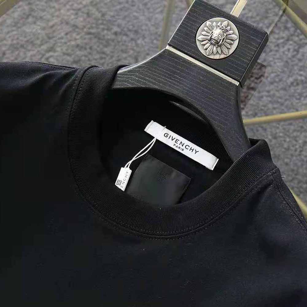 Givenchy Men GIVENCHY 4G Embroidered Oversized T-shirt-Black - image 6