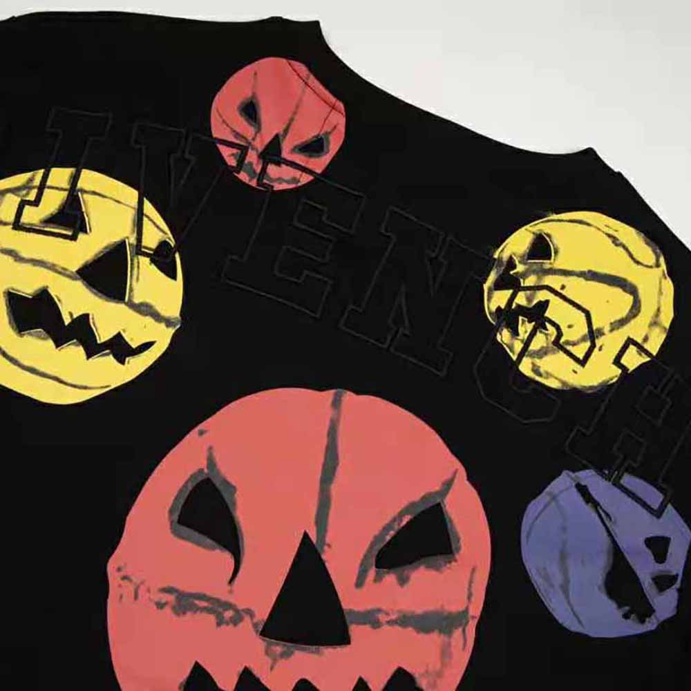 Givenchy Men Oversized T-shirt in Jersey with Ceramics Prints-Black - image 4