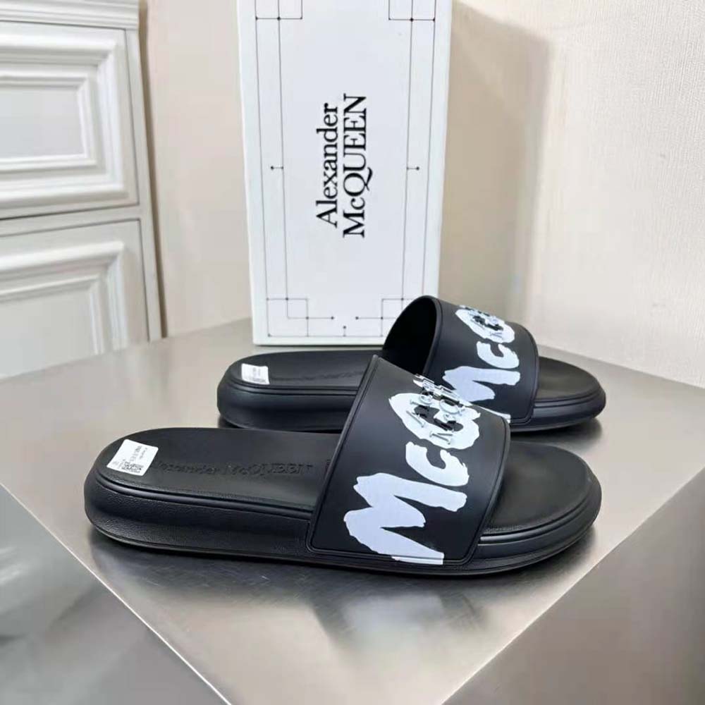 Alexander Mcqueen Unisex Mcqueen Graffiti Rubber Pool Slide in Black/White - image 4