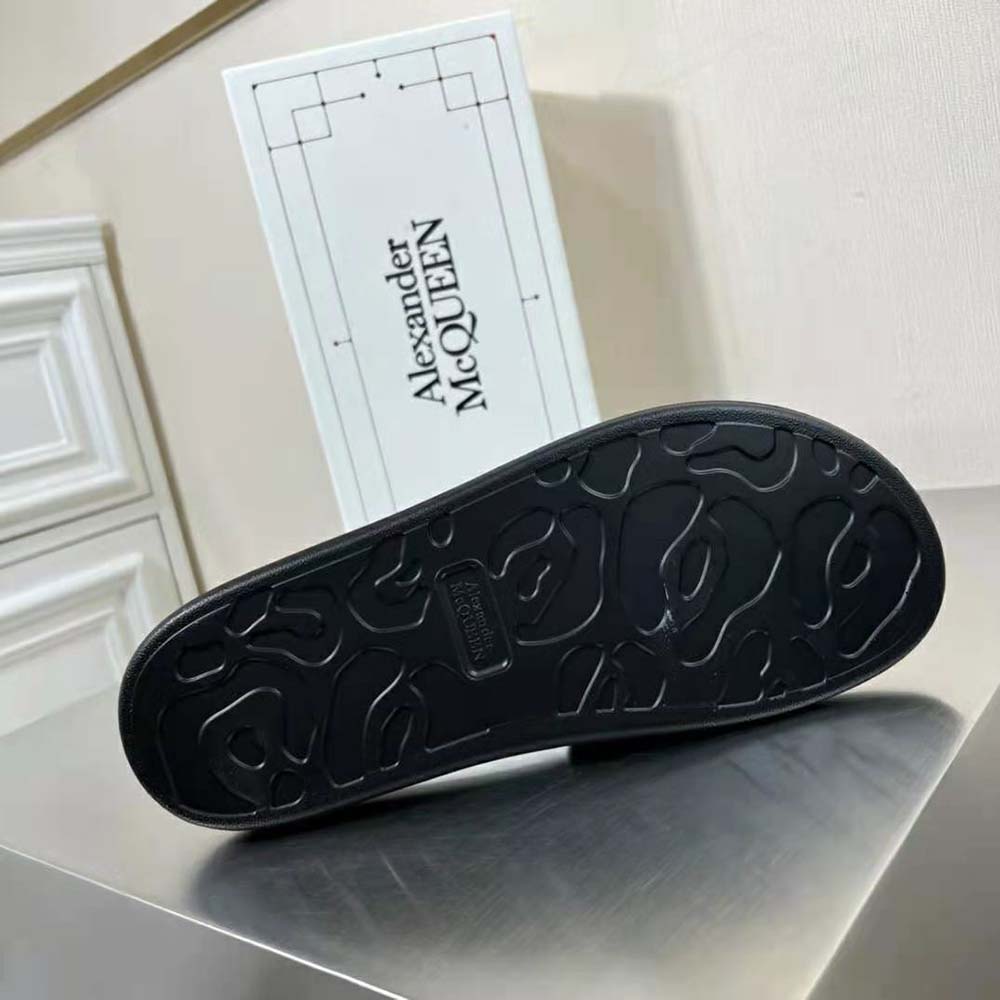 Alexander Mcqueen Unisex Pool Slide in Black - image 6