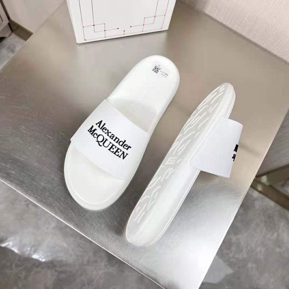 Alexander Mcqueen Unisex Pool Slide in White/Black - image 4