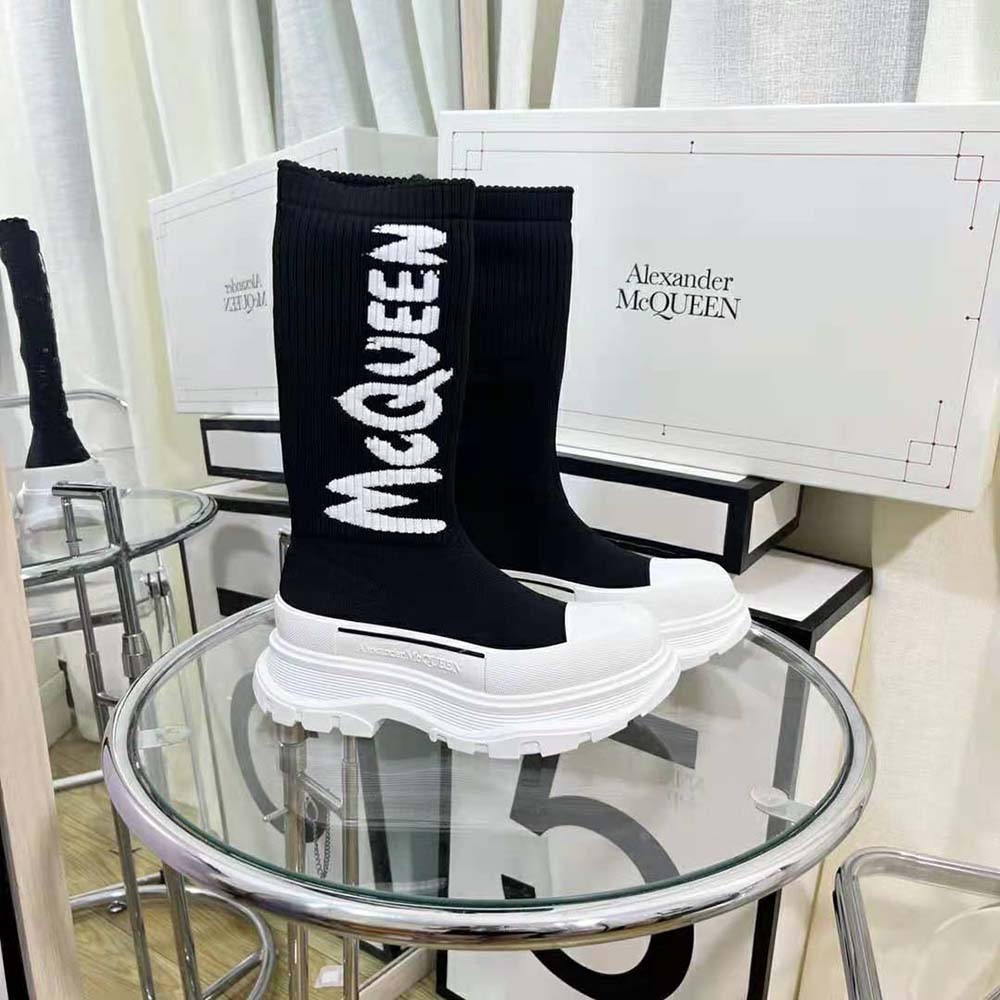 Sole detail showing chunky tread of Alexander Mcqueen Women McQueen Graffiti Knit Boot