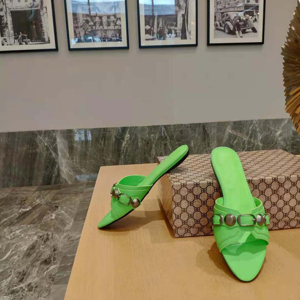 Balenciaga Women Cagole Sandal in Bright Green Arena Lambskin - image 5