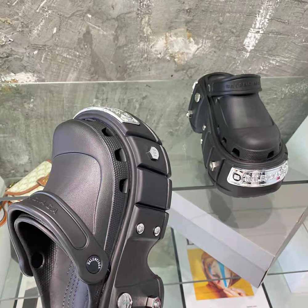 Balenciaga Women HardCrocs Sandal in Black Rubber - image 9