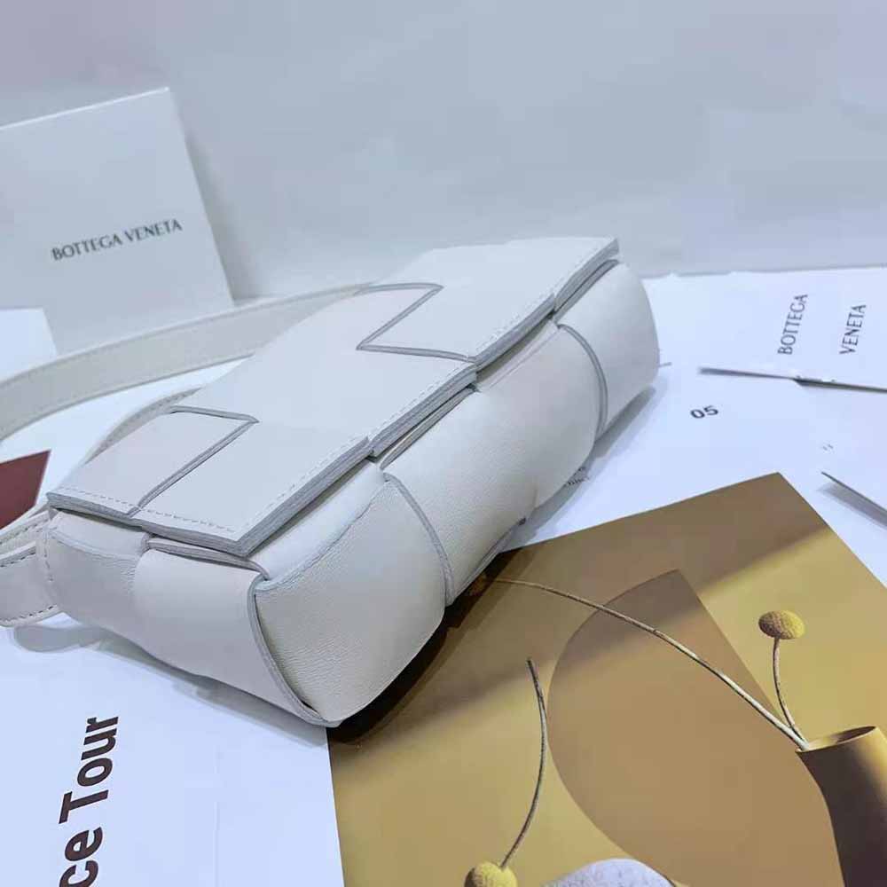 Bottega Veneta Women Belt Cassette Mini Intreccio Leather Belt Bag-White - image 5