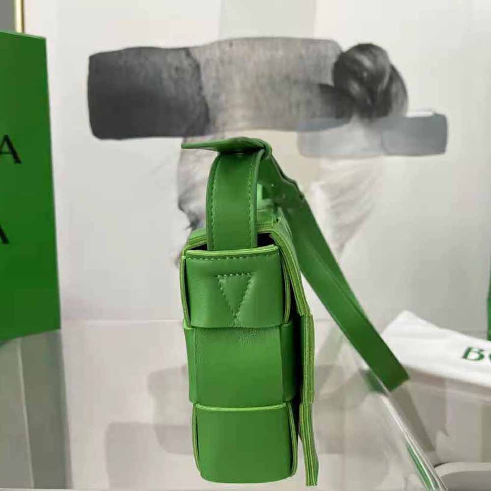 Bottega Veneta Women Cassette Intreccio Leather Cross-Body Bag-Green - image 6