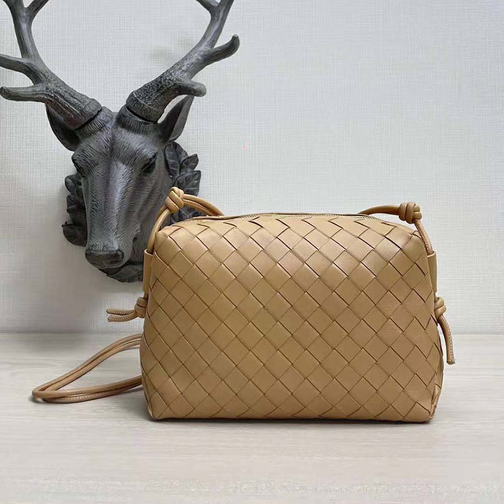 Close-up of intrecciato leather weave on Bottega Veneta Loop cross-body bag