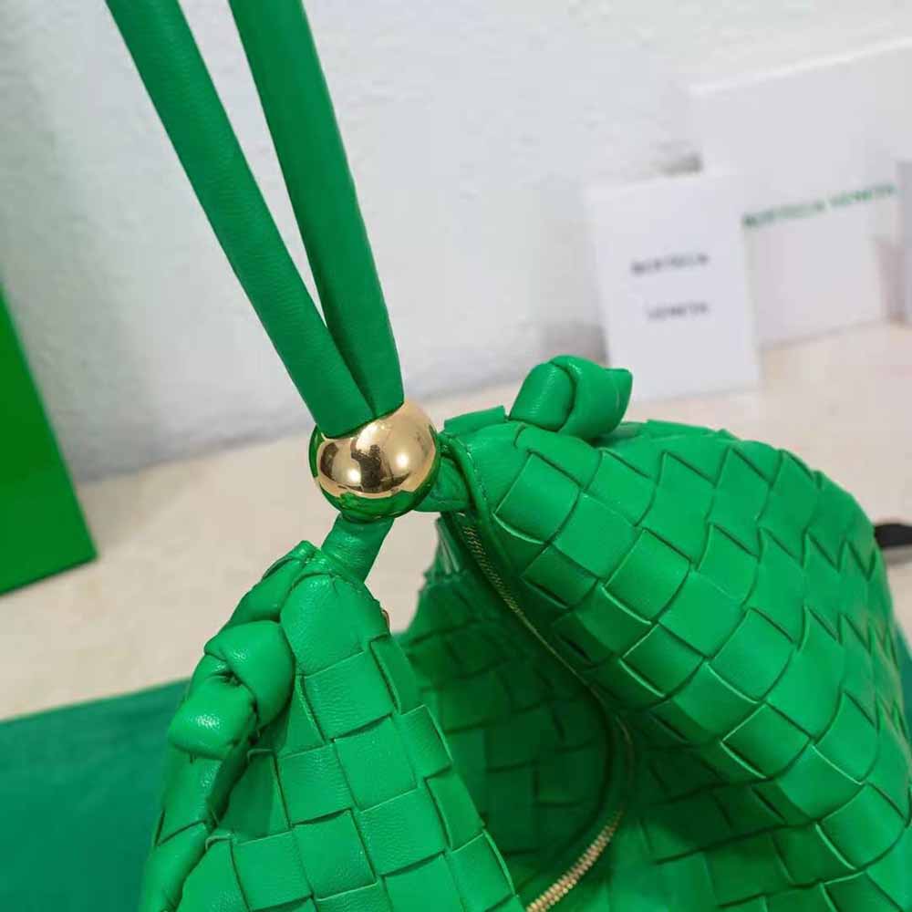 Bottega Veneta Women Turn Medium Intrecciato Leather Pouch with Adjustable Strap-Green - image 5