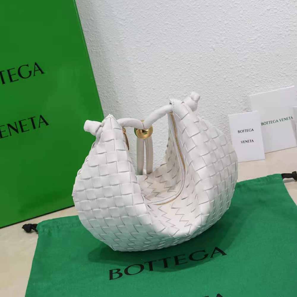 Bottega Veneta Women Turn Medium Intrecciato Leather Pouch with Adjustable Strap-White - image 4