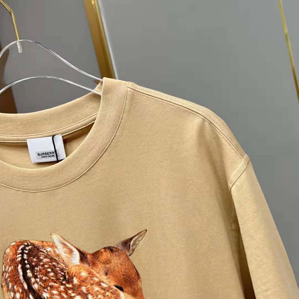 Burberry Women Deer Print Cotton Oversized T-shirt-Brown - image 5