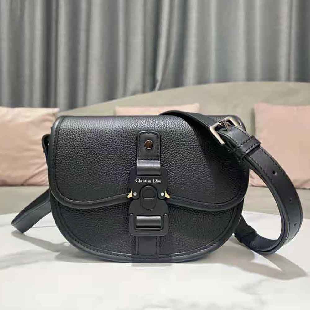 Close-up detail of Dior logo hardware on Gallop Messenger Bag