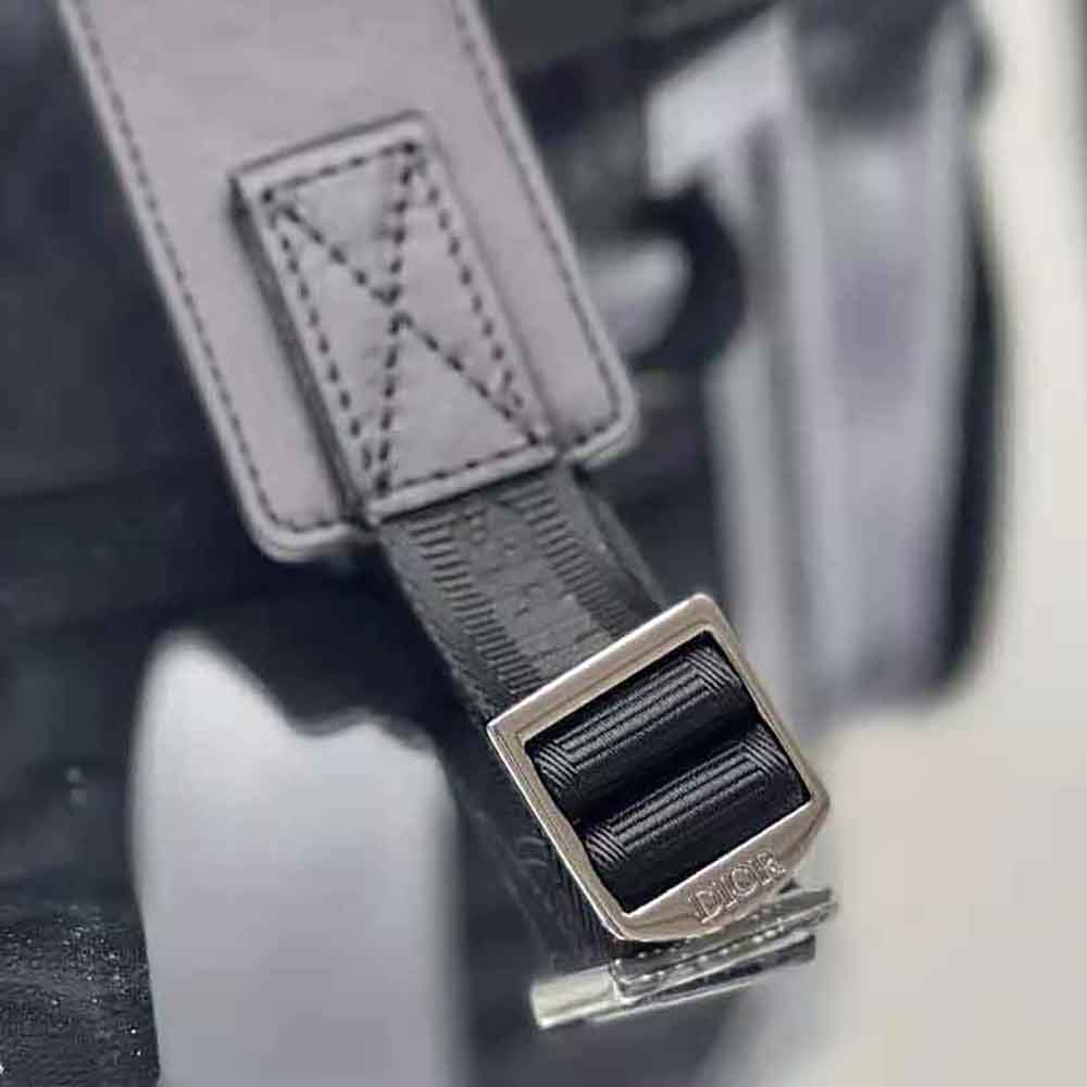 Dior Men Hit the Road Backpack Black CD Diamond Canvas - image 9