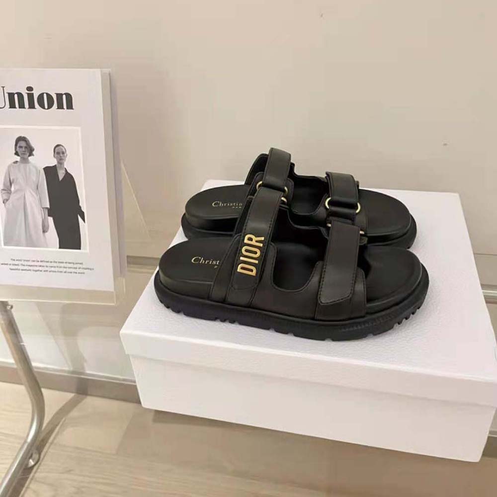 Top view showing black lambskin leather on Dior Women DiorAct Slide