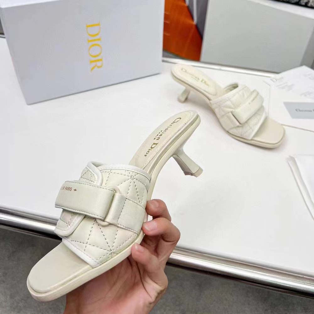 Back view showcasing heeled silhouette of Dior Women Dio(r)evolution White Calfskin slide