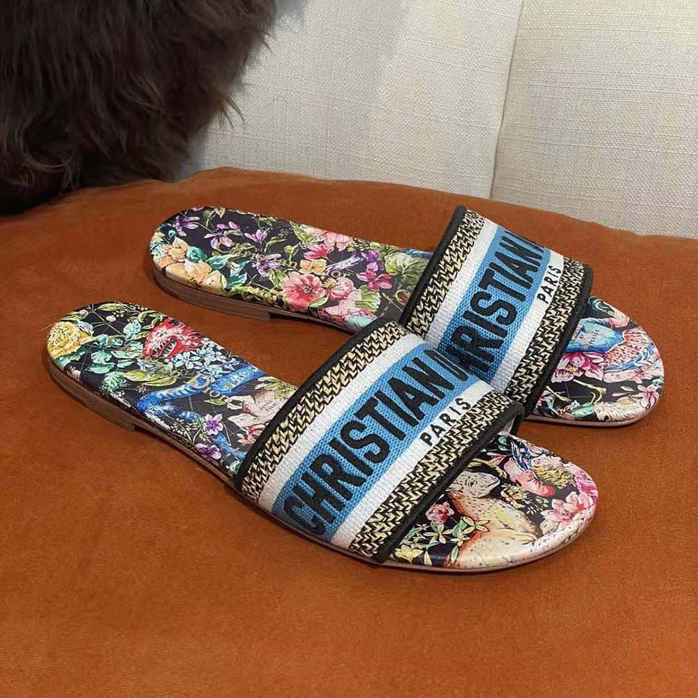 Top view of Dior Women Dway Slide highlighting slip-on silhouette and texture