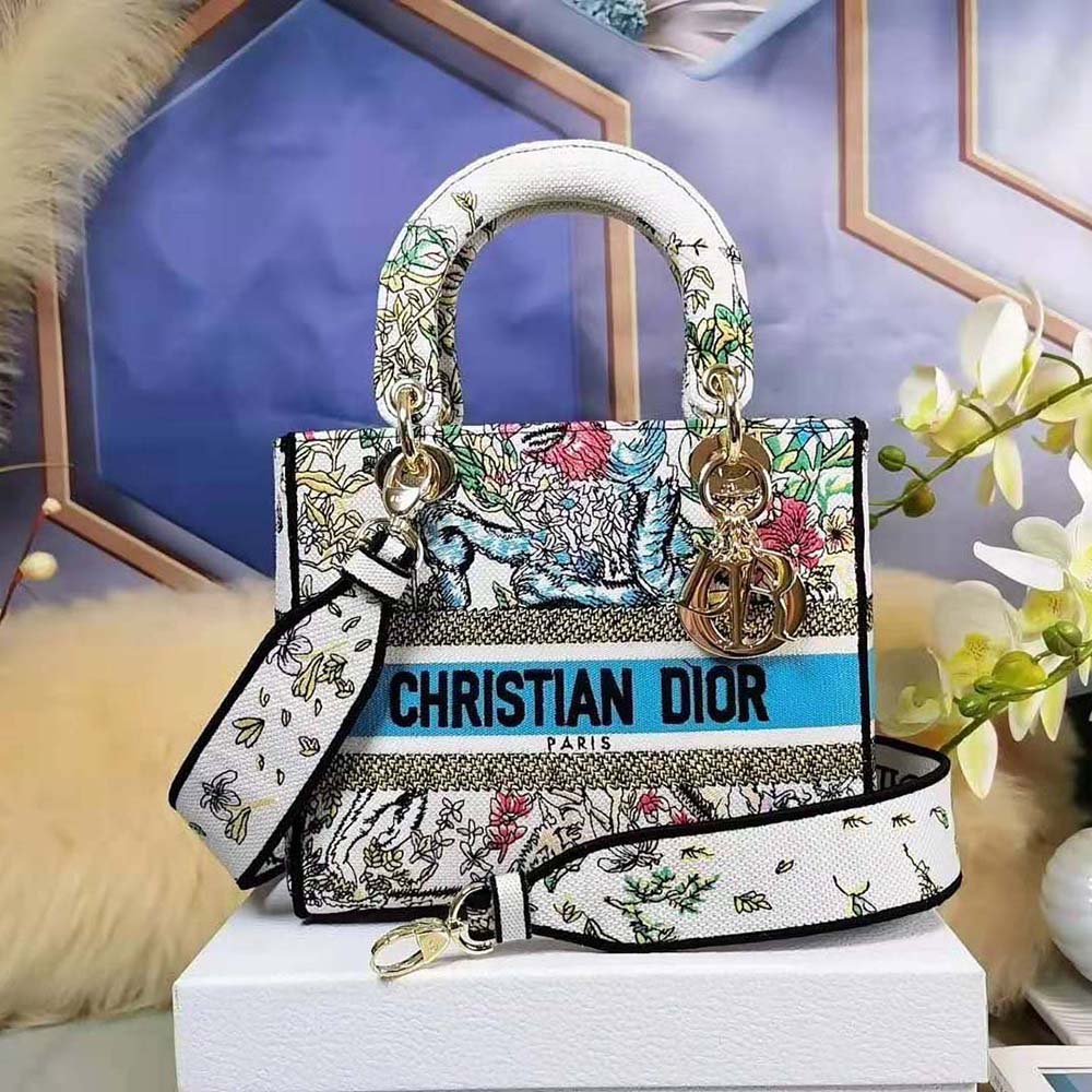 Close-up detail of latte multicolor embroidery on Dior Women Medium Lady D-Lite Bag