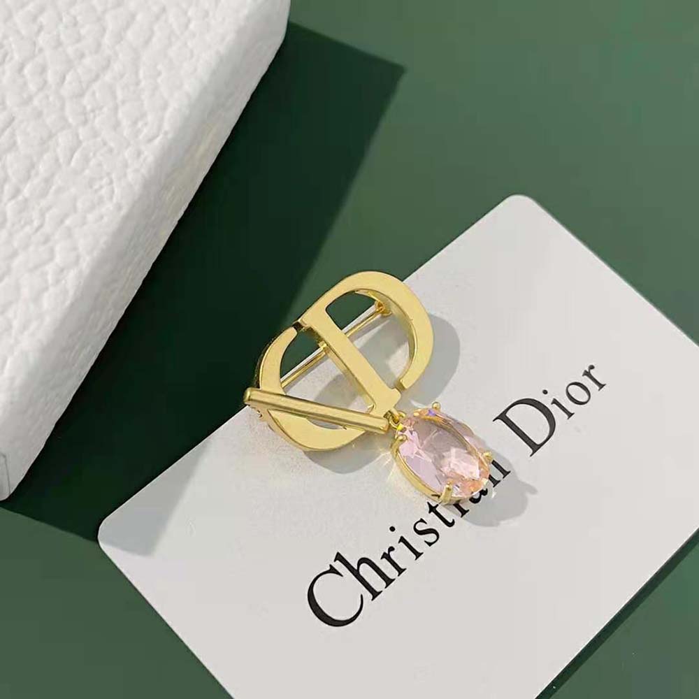 Side angle showing pin closure on Dior Women Petit CD Brooch Gold-Finish Metal