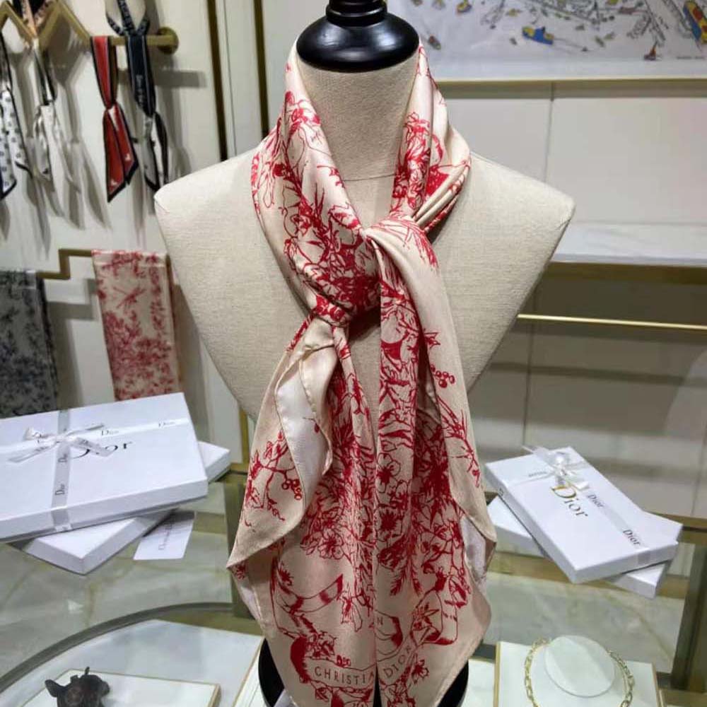 Model styling Dior Women Toile De Jouy Flowers Square Scarf as neck accessory