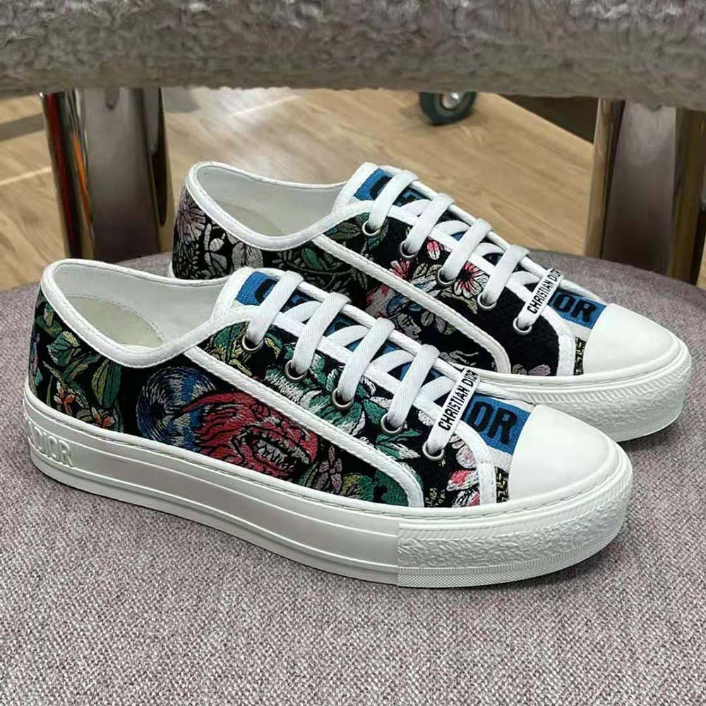 Close-up on D-Constellation embroidery detail on Dior Women Walk N Dior Sneaker black upper