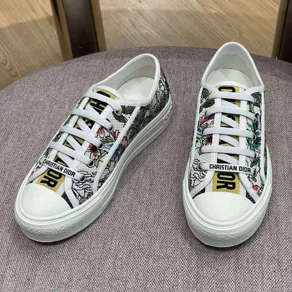 Top-down view of lace-up closure on Dior Women Walk N Dior Sneaker