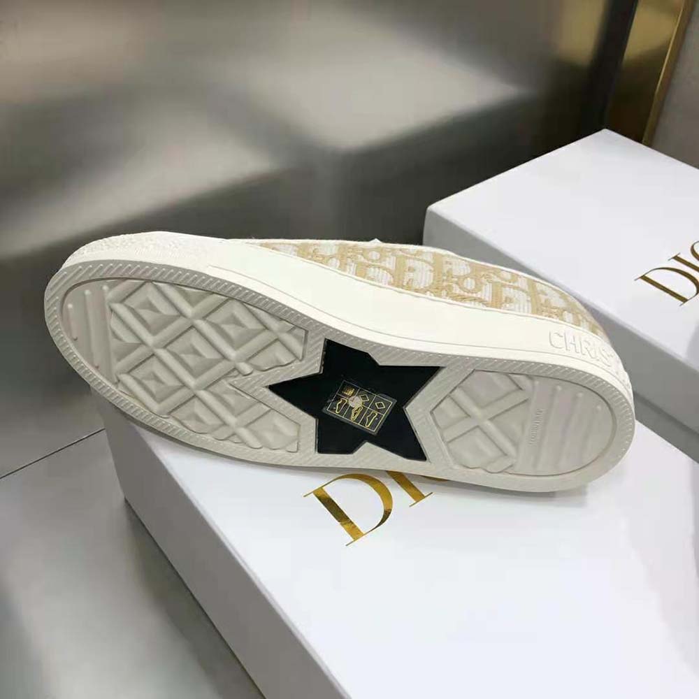 Dior Women Walk’N’Dior Sneaker Gold-Tone Dior Oblique Cotton with Metallic Thread Embroidery - image 10