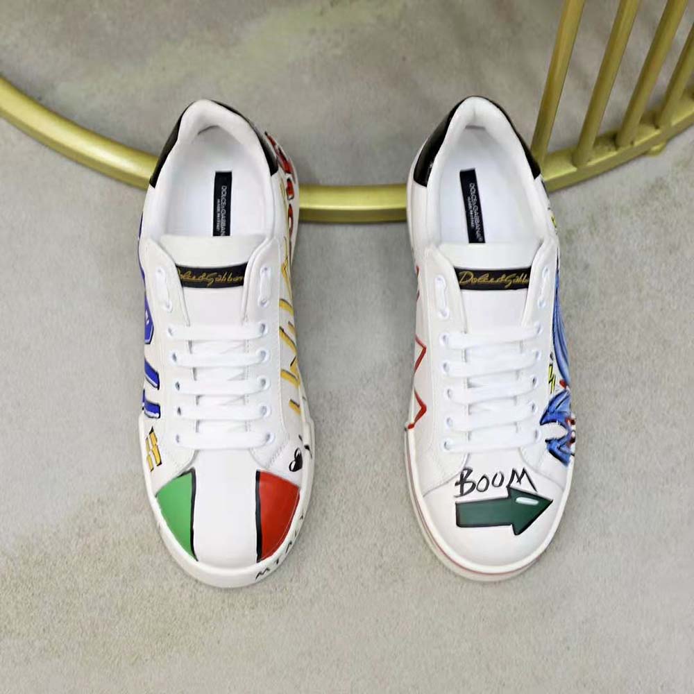 Overhead view showing sole texture of Dolce Gabbana D&G Portofino Sneakers