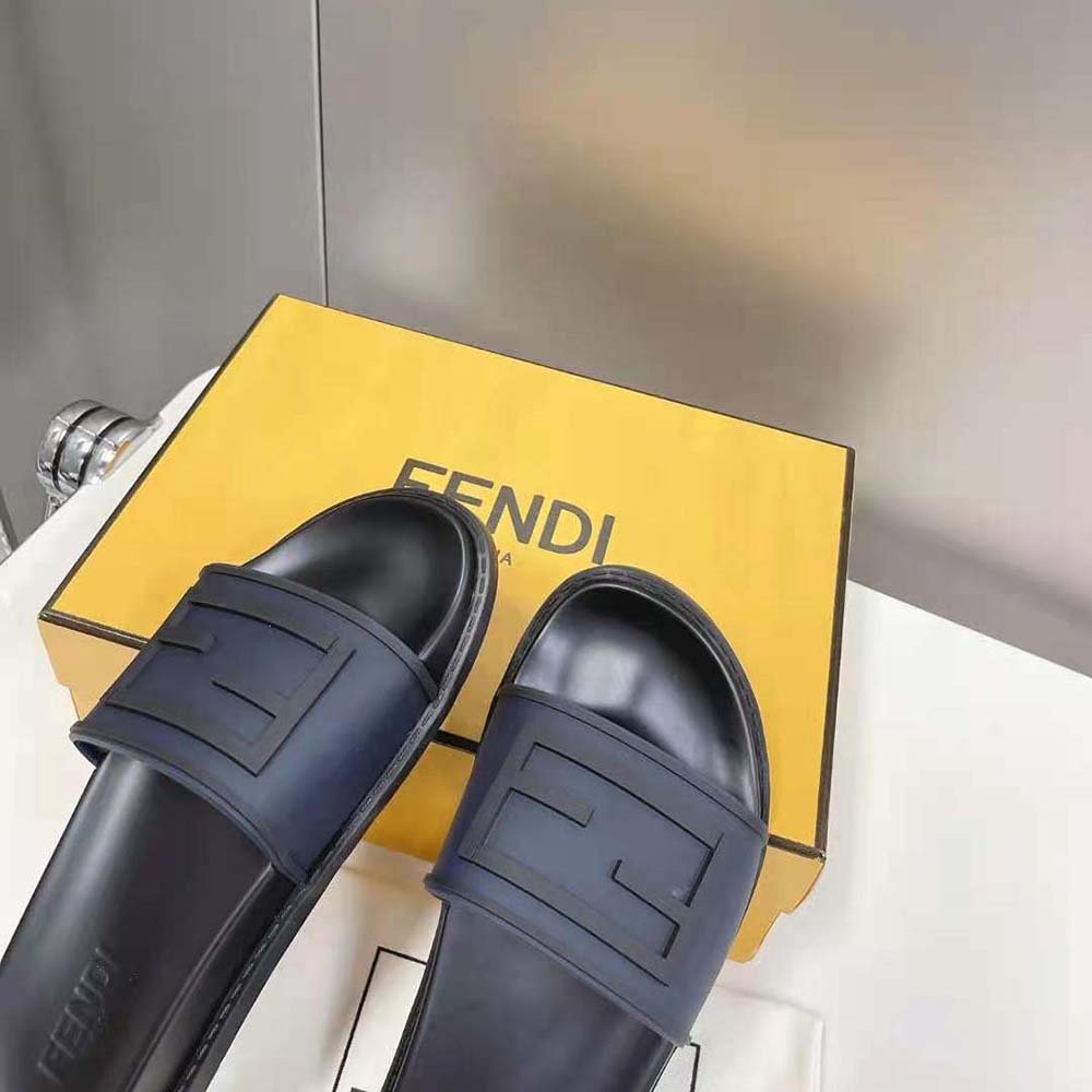 Fendi Men Baguette Slides Blue Rubber Slides - image 7