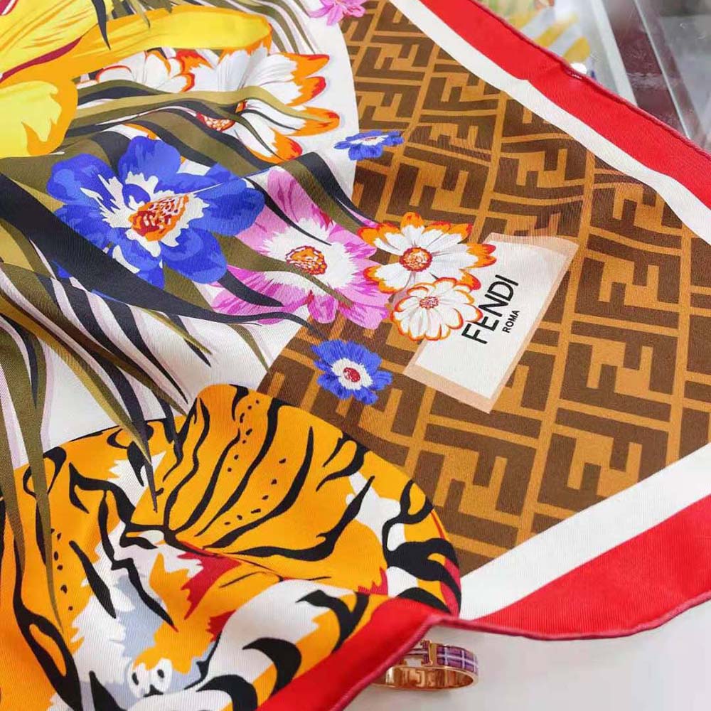 Fendi Women Flower Foulard Foulard from the Spring Festival Capsule Collection - image 9