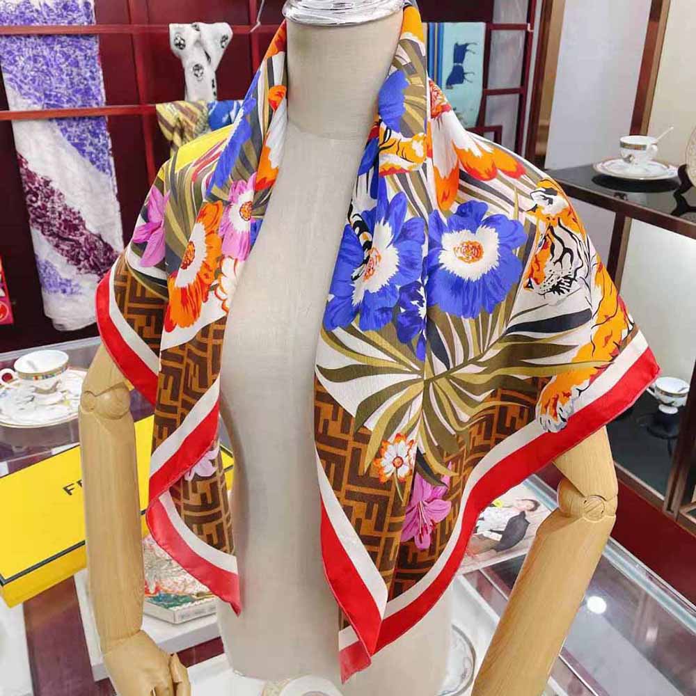 Fendi Women Flower Foulard Foulard from the Spring Festival Capsule Collection - image 4
