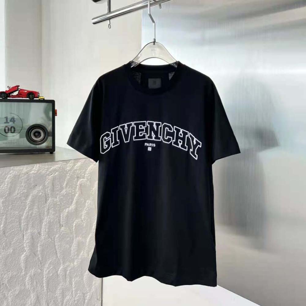 Close-up of embroidered college logo on Givenchy Women T-shirt black jersey