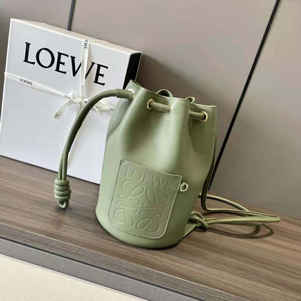 Close-up of soft nappa calfskin texture on Loewe Women Small Sailor Bag in Lime