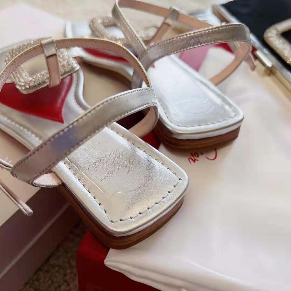 Roger Vivier Women Viv Choc Strass Buckle Thong Sandals in Leather-Silver - image 8