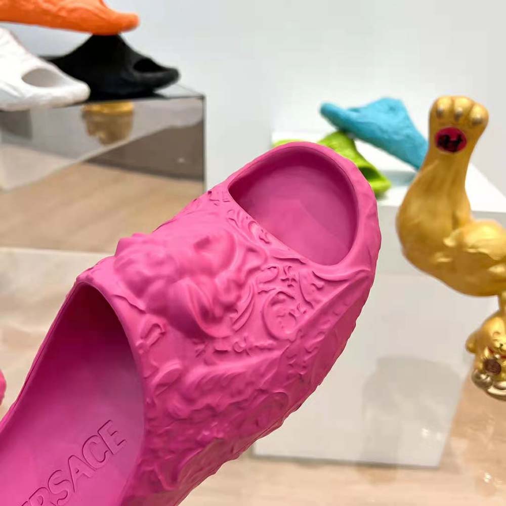 Versace Unisex Medusa Dimension Sliders-Pink - image 7
