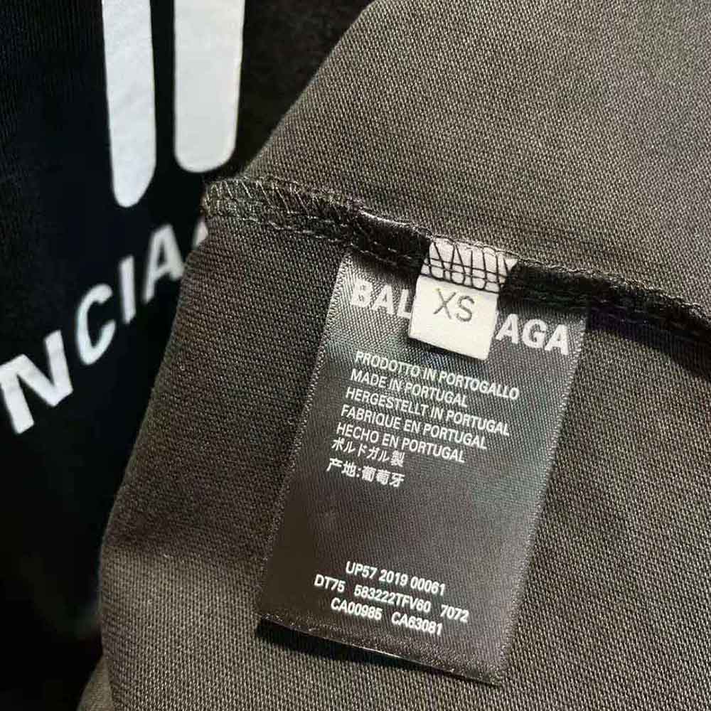 Balenciaga Women Pride 22 T-Shirt Oversized in Black and White Vintage Jersey - image 10