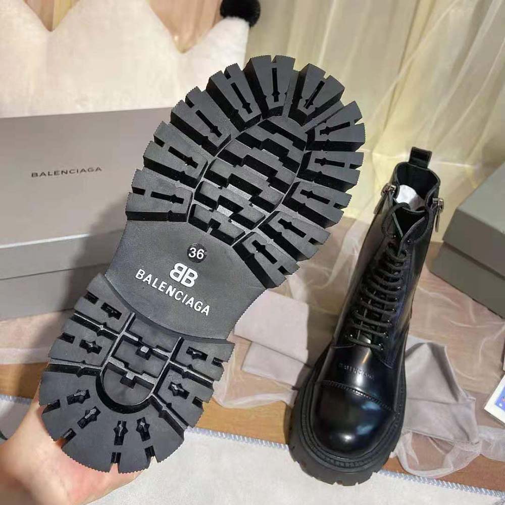 Balenciaga Women Tractor 20mm Lace-Up Boot in Black Smooth Calfskin - image 9