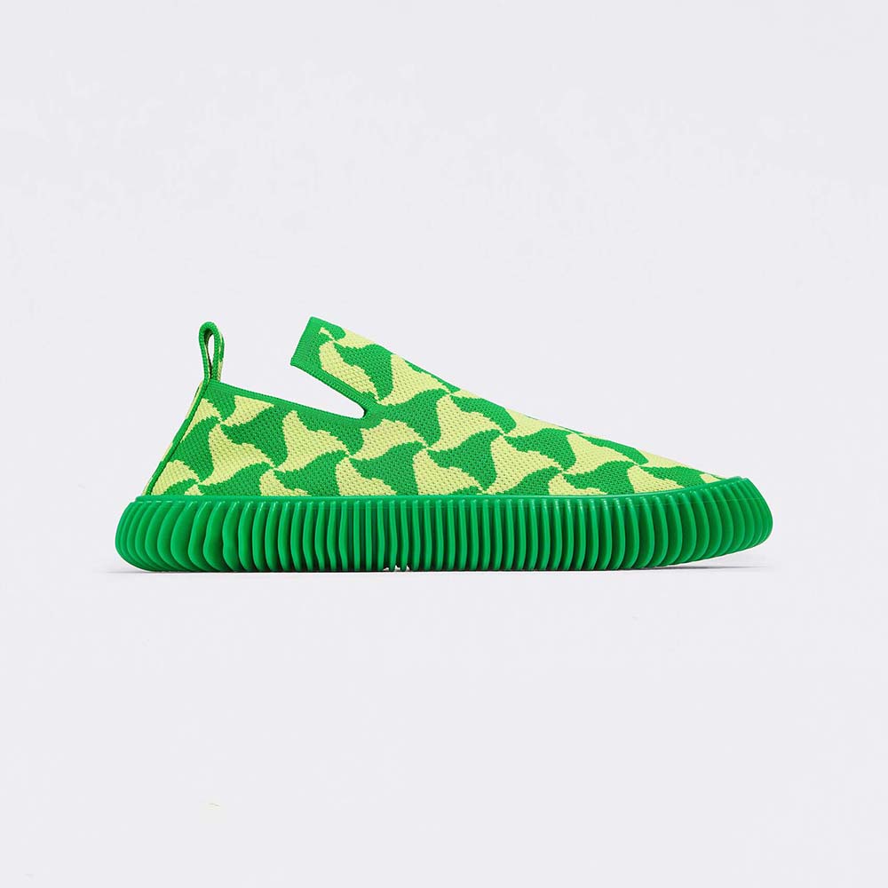 Side angle of Bottega Veneta Ripple Wavy Triangle Tech Knit Slip-on Sneakers-Lime