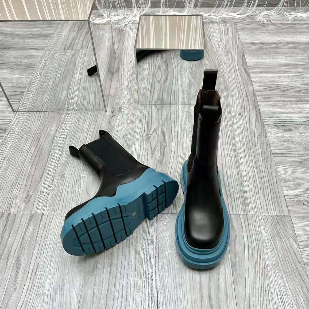 Bottega Veneta Unisex Tire Chelsea Boot in Vegetally-Tanned Leather-Blue - image 6
