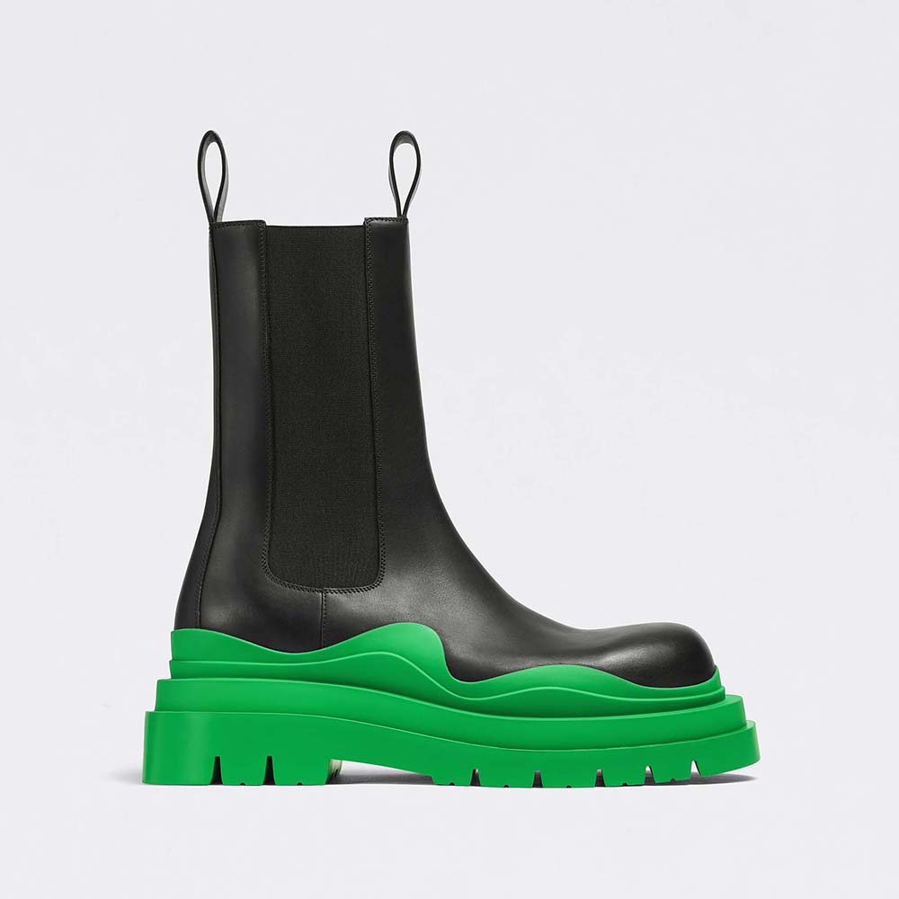 Side view of Bottega Veneta Unisex Tire Chelsea Boot in green leather