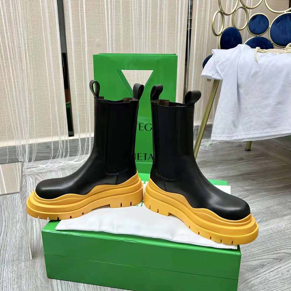 Top angle showing elastic side panels on Bottega Veneta Unisex Tire Chelsea Boot