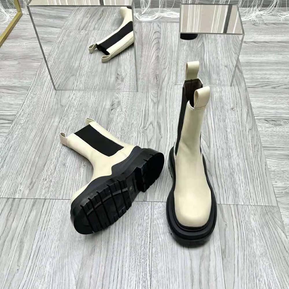 Bottega Veneta Unisex Tire Chelsea Boot in Vegetally-Tanned Leather-White - image 6