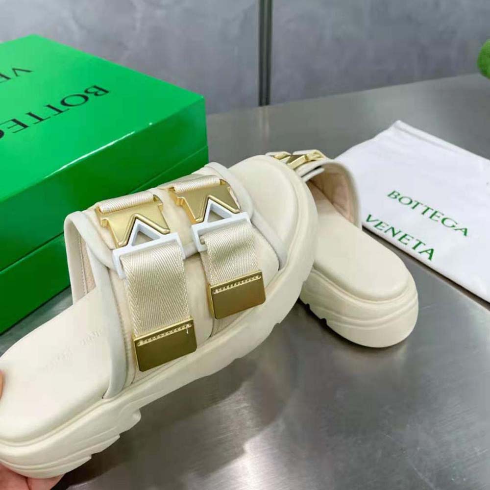 Bottega Veneta Women Flash Padded Technical Fabric Flat Sandals-White - image 9