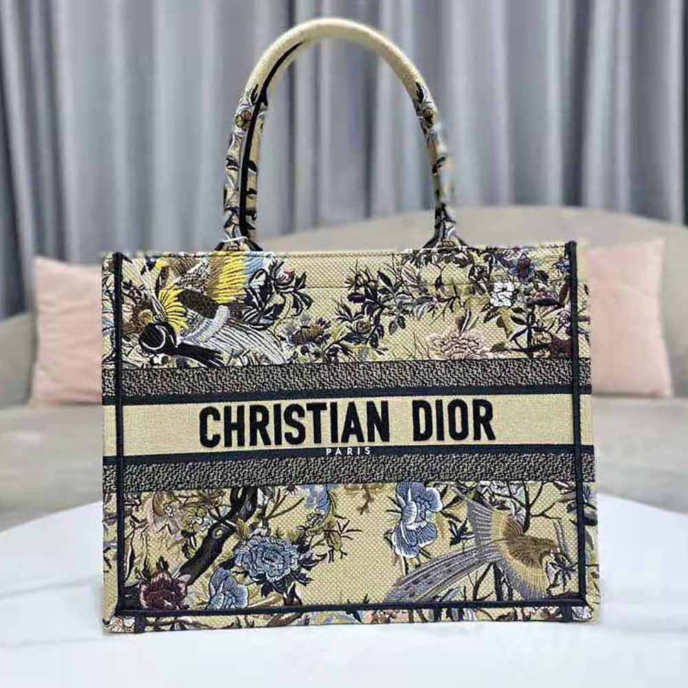 Side angle showing gold hardware on Dior Women Medium Dior Book Tote
