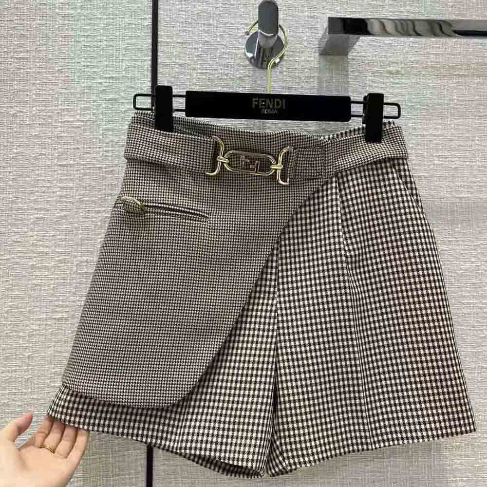 Close-up detail of houndstooth pattern on Fendi Women Beige Wool Shorts